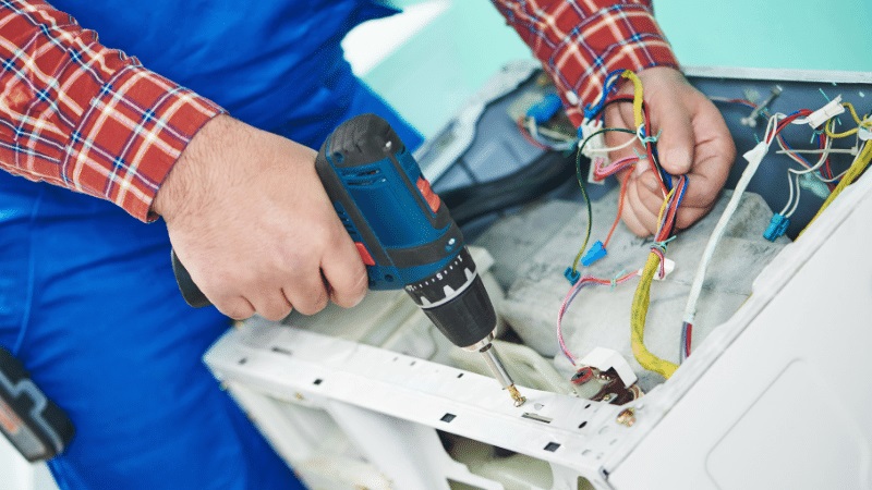 Menderes Panasonic servisi orijinal yedek parça kullanımı